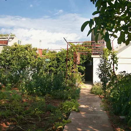 With Parking Space Jezera, Murter - 5093