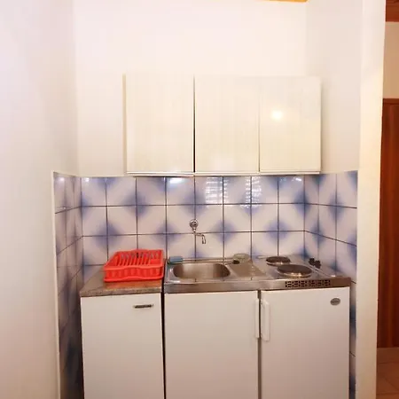 Apartament With Parking Space Jezera, Murter - 5093 *