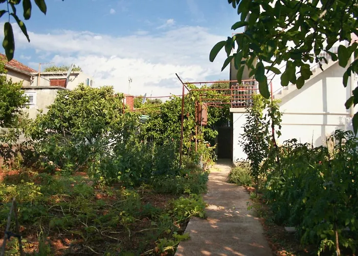 With Parking Space Jezera, Murter - 5093